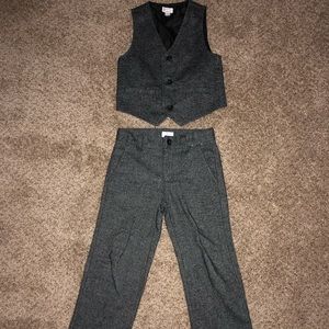 Boys Size 5-6 Formal Vest & Dress Pants